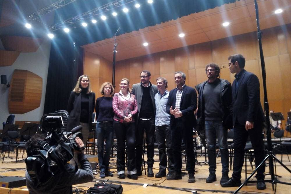 GRABACIÓN DE LA BANDA SONORA DE "LA SOMBRA DE LA LEY" CON LA ORQUESTA SINFÓNICA DE GALICIA Y AINHOA ARTETA
